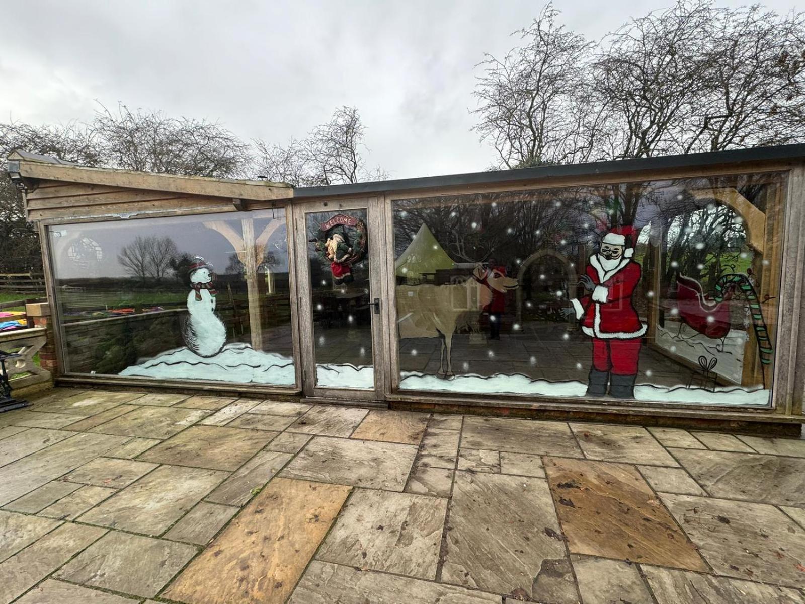 Burtree Country House, Tipi'S, Treehouse & Lodge & House Rooms With Hot Tubs In A Private Garden Thirsk Exterior foto